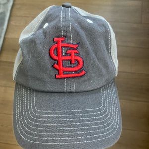 Women’s St. Louis Cardinals baseball hat